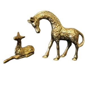 VINTAGE Brass Giraffes Mama and Baby